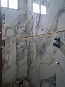 Common Bathroom Image of 580 Sq.ft 1 BHK Apartment / Flat for sale in Sector 73 Noida for Rs. 2500000