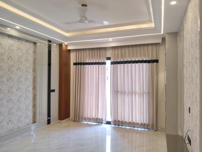 Living Room Image of 3240 Sq.ft 4 BHK Builder Floor for sale in Emaar Emerald Hill, Sector 65 Gurgaon for Rs. 54900000