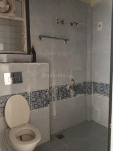 Bathroom Image of 1300 Sq.ft 2 BHK Apartment / Flat for rent in DDA Flats Sector 14, Sector 14 Dwarka New Delhi for Rs. 42000