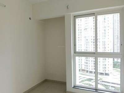 Bedroom Image of 1100 Sq.ft 3 BHK Apartment / Flat for rent in Godrej Emerald, Kasarvadavali Thane for Rs. 38500