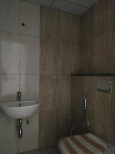 DAC Medallion Attached Bathroom with Bedroom Two 2