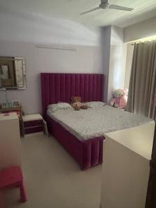 Bedroom Image of 3302 Sq.ft 3 BHK Apartment / Flat for rent in Parx Laureate, Sector 108 Noida for Rs. 82000