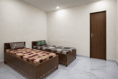 Image of RV PG in Sector 18, Noida