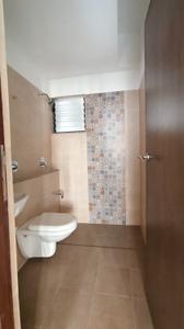 Bathroom Image of 1500 Sq.ft 3 BHK Apartment / Flat for rent in Vishwanath Maher Select, Shela Ahmedabad for Rs. 30000