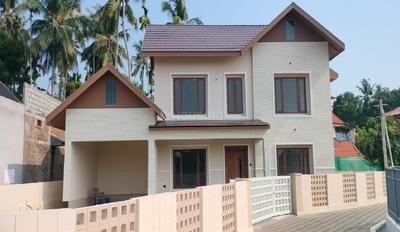 Image of 3000 Sq.ft 4 BHK Independent House for sale in Kuttoor, Thrissur for Rs. 19500000