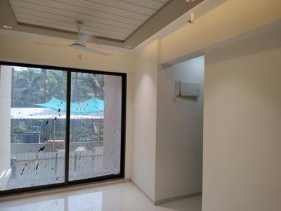 Living Room Image of 550 Sq.ft 1 BHK Apartment / Flat for rent in Jaydeep Prathmesh Towers, Kasarvadavali Thane for Rs. 19999