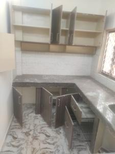 Kitchen Image of 800 Sq.ft 2.5 BHK Builder Floor for rent in Sector 40 Noida for Rs. 31000