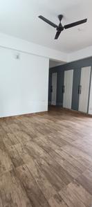 Bedroom Image of 1815 Sq.ft 3 BHK Apartment / Flat for rent in Purvanchal Royal City Phase 2, Chi V Greater Noida for Rs. 30000
