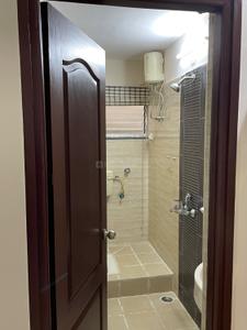 Bathroom Image of 1450 Sq.ft 3.5 BHK Apartment / Flat for rent in Landlord Tulip Le Park, Kondapur Hyderabad for Rs. 45000