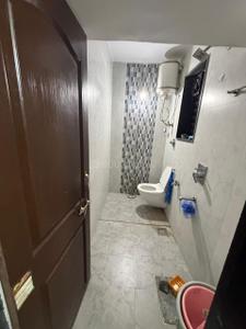 Bathroom Image of 956 Sq.ft 2 BHK Apartment / Flat for sale in Shailesh Tower, Aundh Pune for Rs. 8500000