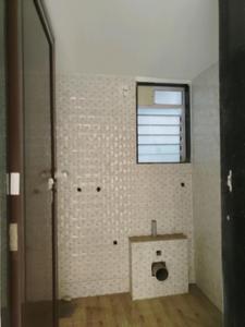 Common Bathroom Image of 680 Sq.ft 1 BHK Apartment / Flat for sale in Majesty Olympus Towers, Vasai East Vasai for Rs. 3969500