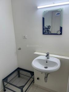 Image of 2050 Sq.ft 4 BHK Apartment / Flat for rent in Casagrand Castle, Kolapakkam, Chennai for Rs. 61000