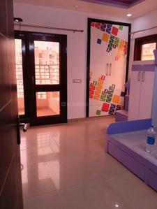 Bedroom Image of 1250 Sq.ft 2 BHK Apartment / Flat for rent in RPS Savana, Sector 88 Faridabad for Rs. 24000