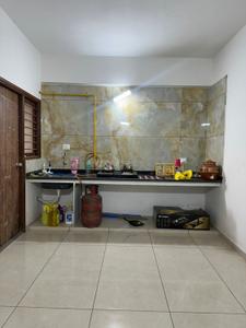 Kitchen Image of 1800 Sq.ft 3 BHK Apartment / Flat for sale in Shlok Heights, Tragad Ahmedabad for Rs. 8500000