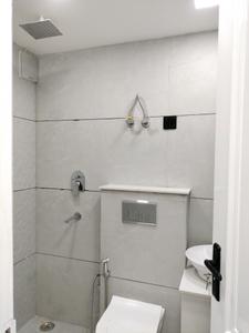 Bedroom Two Image of 2100 Sq.ft 3 BHK Apartment / Flat for sale in CGHS Palm Court Apartment, Sector 19 Dwarka New Delhi for Rs. 31000000