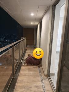 Balcony Image of 1016 Sq.ft 1 BHK Apartment / Flat for sale in Amanora Gateway Towers, Hadapsar Pune for Rs. 14000000