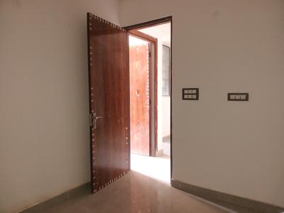 Bedroom Image of 1500 Sq.ft 3 BHK Apartment / Flat for sale in Krishna Elite Homes, Noida Extension Greater Noida for Rs. 5864000
