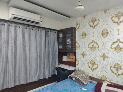 Bedroom Image of 530 Sq.ft 1 BHK Apartment / Flat for rent in Rutu Enclave, Kasarvadavali Thane for Rs. 18000
