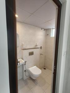 Bathroom Image of 680 Sq.ft 1 BHK Apartment / Flat for rent in Indira Nagar Bengaluru for Rs. 40000