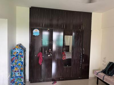 Bedroom Image of 1400 Sq.ft 3 BHK Apartment / Flat for rent in Dhanori Pune for Rs. 38000