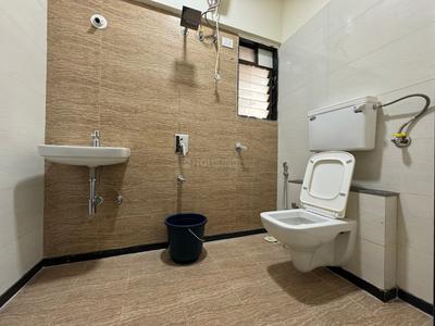 Bathroom Image of Meridian Stays in Mahalakshmi, Mumbai
