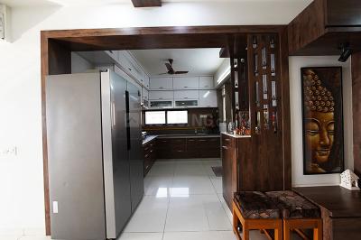 Kitchen Image of 2358 Sq.ft 3 BHK Apartment / Flat for sale in Motera Ahmedabad for Rs. 16000000