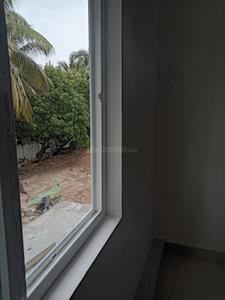 Balcony Image of 650 Sq.ft 2 BHK Independent House for rent in Sithalapakkam Chennai for Rs. 16000