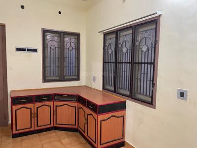 Hall Image of 720 Sq.ft 2 BHK Builder Floor for rent in Vasan Nagar Tiruchirappalli for Rs. 12000