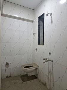 Bathroom Image of 808 Sq.ft 2 BHK Apartment / Flat for sale in Agripada Mumbai for Rs. 14500000