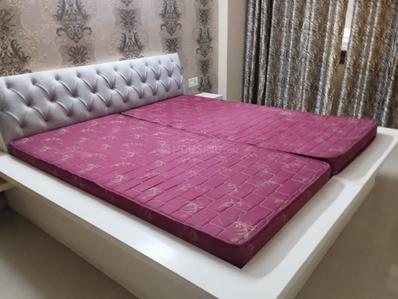 Bedroom Image of 1500 Sq.ft 3 BHK Apartment / Flat for rent in Arihant Vedang Heights, Sheopur Jaipur for Rs. 31000