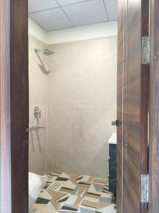 Bedroom One Image of 1600 Sq.ft 3 BHK Builder Floor for sale in Vaishali Ghaziabad for Rs. 17000000