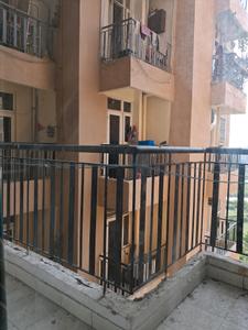 Living Room Image of 1000 Sq.ft 2 BHK Apartment / Flat for rent in Amrapali Princely Estate, Sector 76 Noida for Rs. 36000