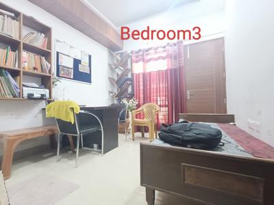 Bedroom Image of 2000 Sq.ft 3 BHK Apartment / Flat for rent in Utrathiya Zirakpur for Rs. 20000