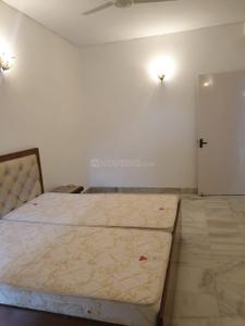 Bedroom Image of 1600 Sq.ft 3 BHK Builder Floor for rent in Safdarjung Development Area New Delhi for Rs. 100000