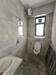 Bathroom Image of 850 Sq.ft 2 BHK Apartment / Flat for sale in Vipul Shanti Heights, Matunga East Mumbai for Rs. 37500000