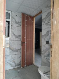 Common Bathroom Image of 1095 Sq.ft 2 BHK Apartment / Flat for sale in Devla Greater Noida for Rs. 4100024