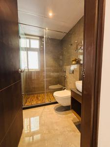 Bathroom Image of 1400 Sq.ft 3 BHK Apartment / Flat for sale in Amrapali Silicon City, Sector 76 Noida for Rs. 14000000