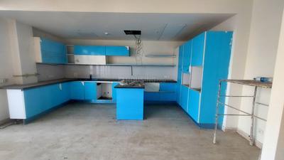 Kitchen Image of 5600 Sq.ft 5 BHK Apartment / Flat for sale in Mahagun Moderne, Sector 78 Noida for Rs. 90000000