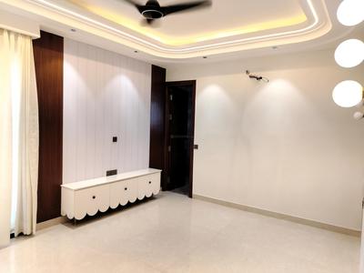 Bedroom Image of 3600 Sq.ft 4.5 BHK Builder Floor for sale in Emaar Emerald Floors, Sector 65 Gurgaon for Rs. 90000000