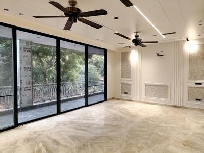 Living Room Image of 4000 Sq.ft 4.5 BHK Builder Floor for sale in Adani Samsara Avasa, Sector 63 Gurgaon for Rs. 35000000