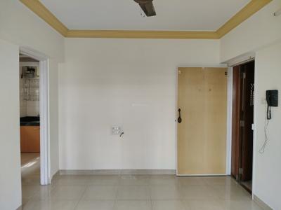 Living Room Image of 451 Sq.ft 1 BHK Apartment / Flat for rent in Mulund West Mumbai for Rs. 35000