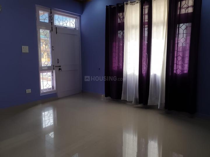 Dharamsala Bedroom 1