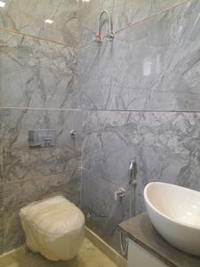 Bedroom One Image of 850 Sq.ft 3 BHK Builder Floor for sale in Shalimar Bagh New Delhi for Rs. 14000000