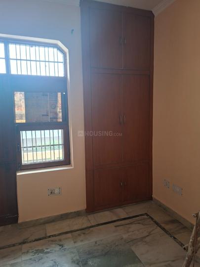 Rajinder Singh Market, Sector 28 Bedroom 1