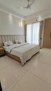 Image of 1750 Sq.ft 3 BHK Apartment / Flat for sale in Saya Gold Avenue, Indirapuram, Ghaziabad for Rs. 19000000