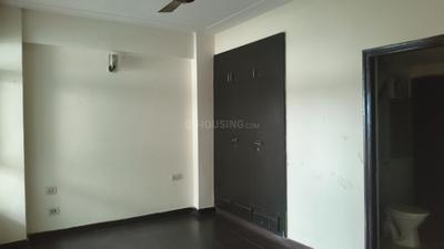 Bedroom Image of 1050 Sq.ft 2 BHK Apartment / Flat for rent in Crossings GH7 Crossings Republik, Crossings Republik Ghaziabad for Rs. 18000