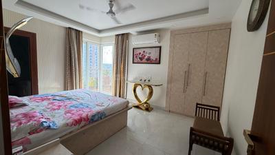 Bedroom Image of 1870 Sq.ft 3 BHK Apartment / Flat for sale in RG Luxury Homes Tower A F And M, Noida Extension Greater Noida for Rs. 15500000