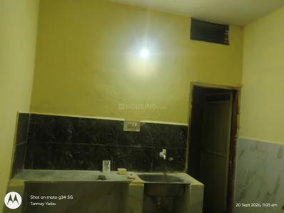 Bathroom Image of 400 Sq.ft 1 BHK Independent House for rent in Palda Indore for Rs. 6500