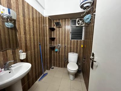 Bathroom Image of 1130 Sq.ft 3 BHK Apartment / Flat for sale in Siddha Pine Woods, Rajarhat Kolkata for Rs. 7950000