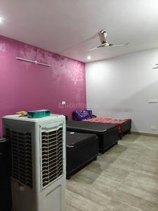 Bedroom Image of Lata niwas PG For Girls Vip Road in Lohgarh, Zirakpur